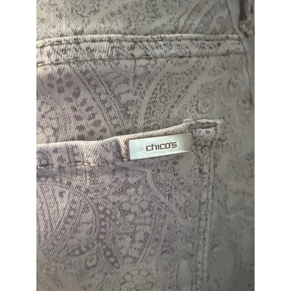 Chicos So Slimming Paisley Print Jeans Beige Tan Size 1.5 US 10 Regular - Picture 5 of 6